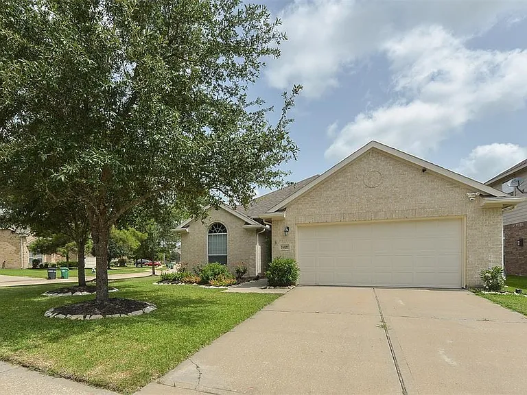 24822 Diamond Run Ct — Photo 5