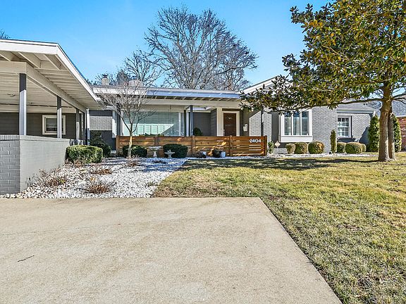 2nd image of 2404 S Brentwood Boulevard