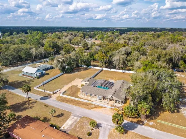 746 W Washington Ave, Lake Helen, FL 32744