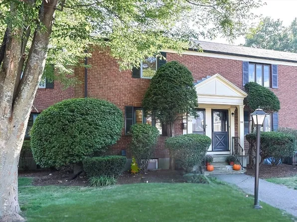 914 Belmont St Unit 914, Watertown, MA 02472