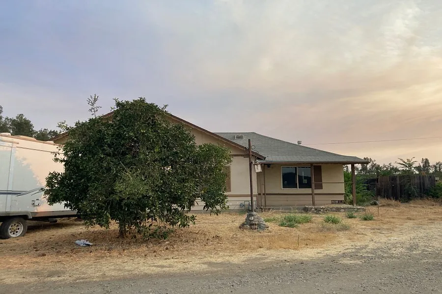 2057 Paseo Ave photo 1