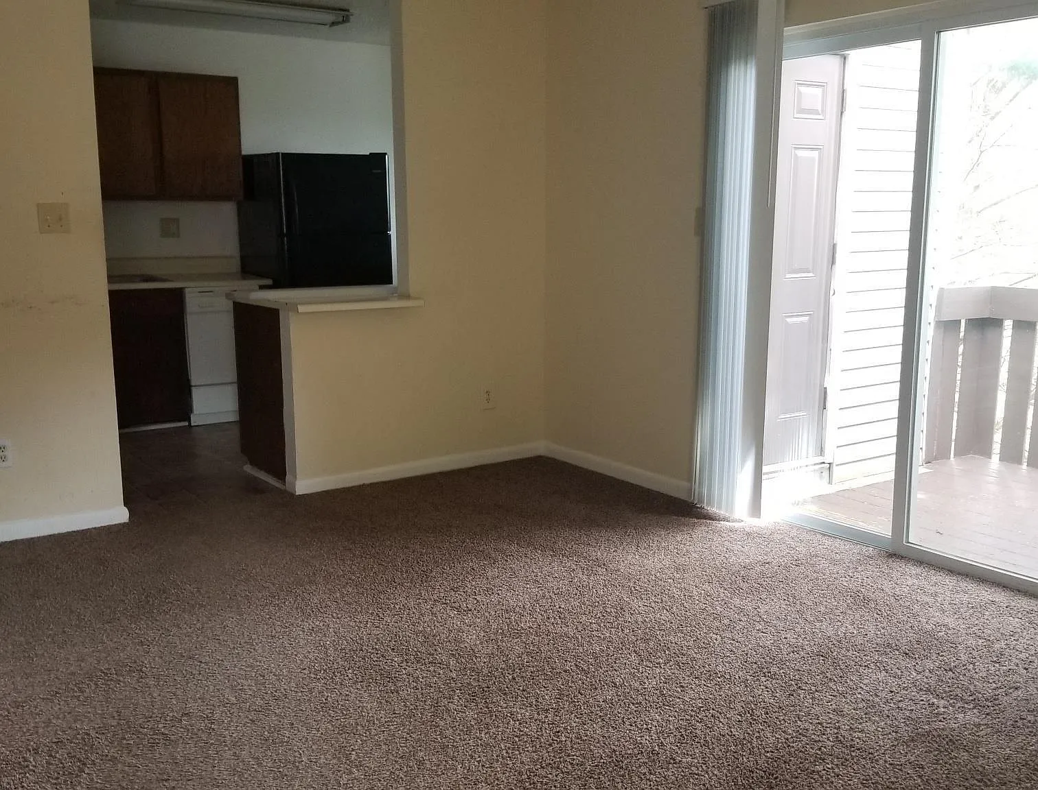 2 bed, 1.0 bath, 850 sqft, $850 — Photo 4