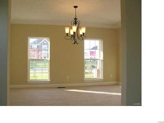 5th image of 2084 Lincolnshire Dr