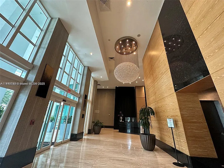 950 Brickell Bay Dr #2802 — Photo 8