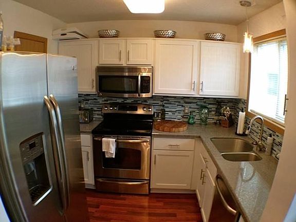 Wow- Remodeled Kitchen