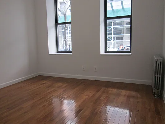 Rented by Michael Palmieri, LREB | media 18