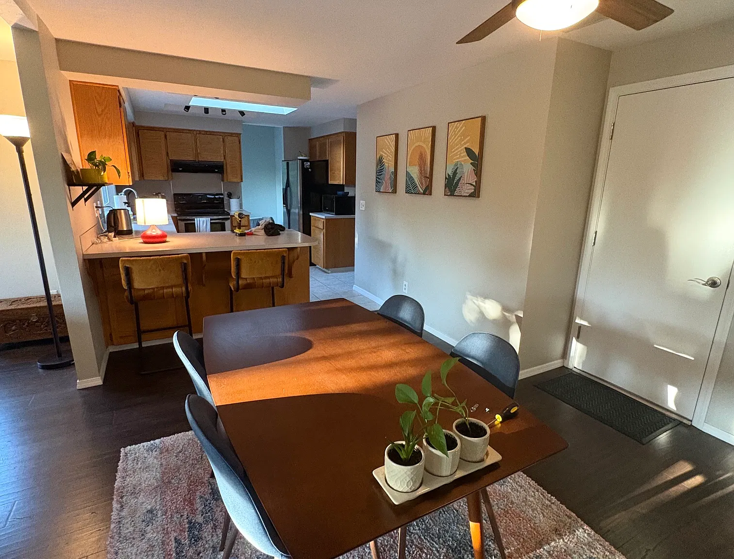 3 bed, 1964 sqft, $900 — Photo 3