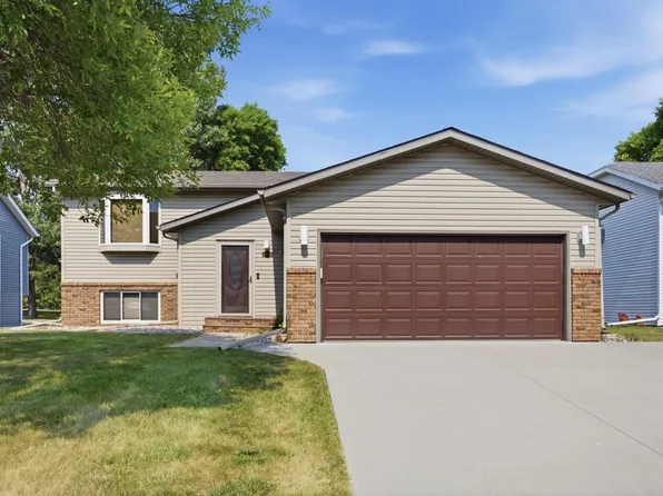 2622 29th Ave S, Moorhead, MN 56560
