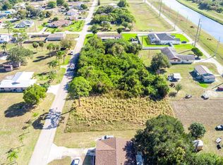 1805 Barcelona Avenue, Fort Pierce, FL 34946