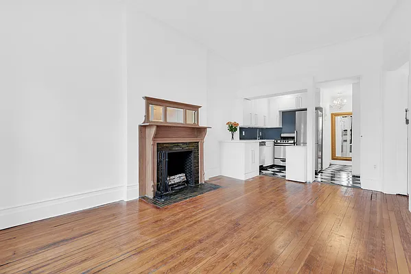 Rented by Douglas Elliman | media 8