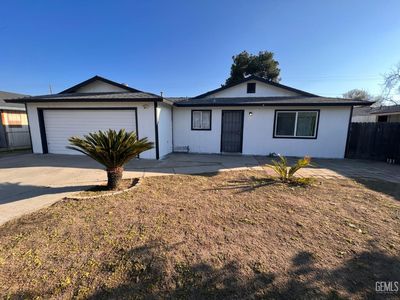 139 E Ferguson Ave, Visalia, CA, 93291