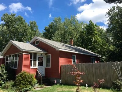 20 Viola St, Springfield, MA, 01109