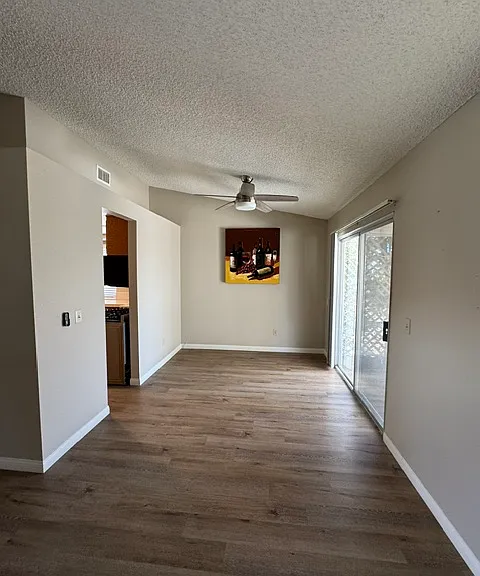 26562 Braddock Rd — Photo 6