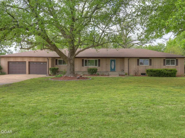 13200 Oregon Ln, Neosho, MO 64850