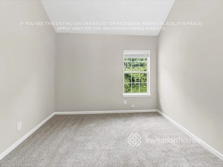 2429 Napa Valley Dr — Photo 14