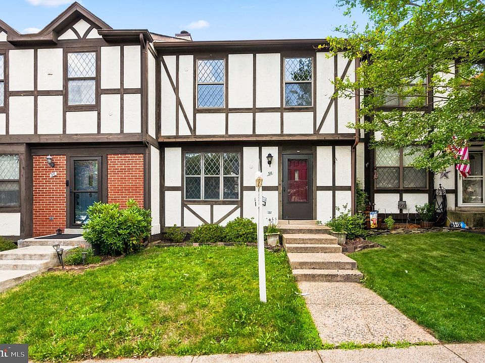 1st image of 34 Millard Ct