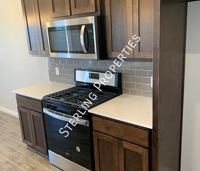 709 Blue Fish Ct — Photo 6