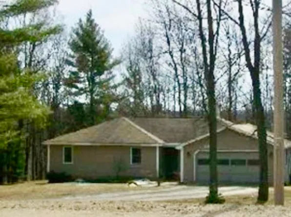 227 Chazy Lake Rd, Saranac, NY 12981