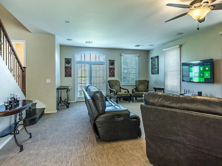 1628 E Canyon Creek Dr — Photo 24