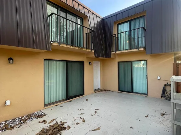 5602 SE Windsong Ln, Stuart, FL 34997