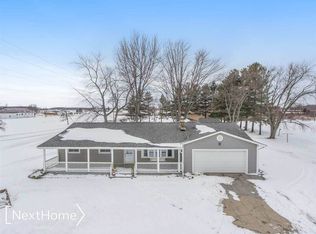 16940 Lincoln Rd, Chesaning, MI 48616