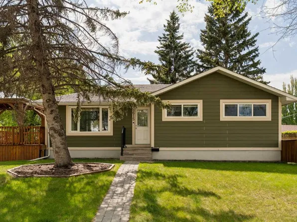 5615 E 20th St SW, Calgary, AB T3E 1R3