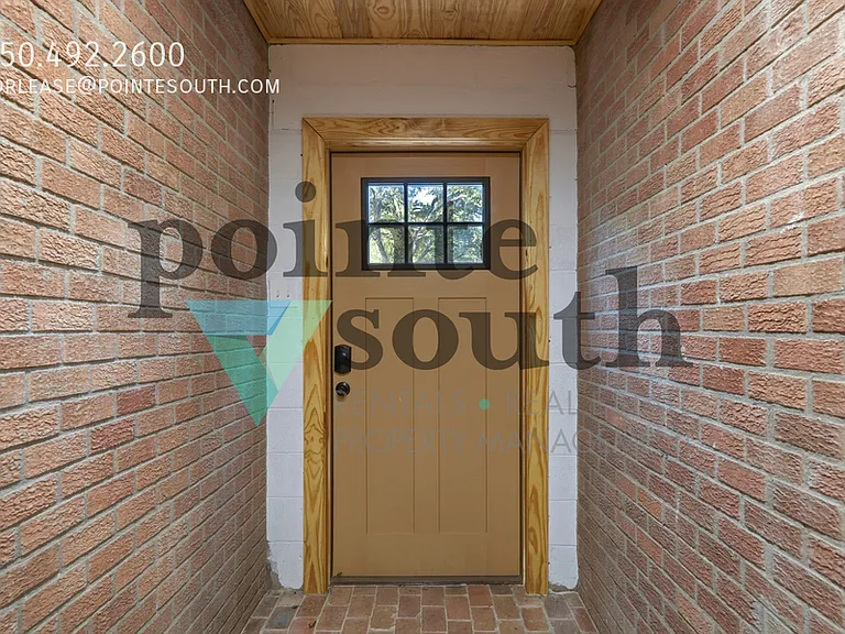 27522 Burkhardt Dr — Photo 4