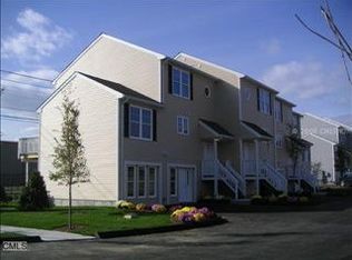 760 Seaview Ave #1, Bridgeport, CT 06607
