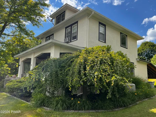 910 Maple Ave, Honesdale, PA 18431