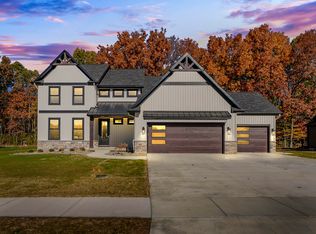 2680 Ashford Trl, Portage, MI