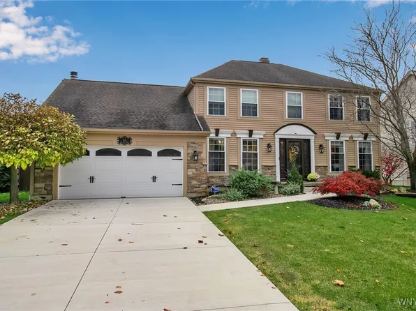 43 Old Post Rd, Lancaster, NY 14086