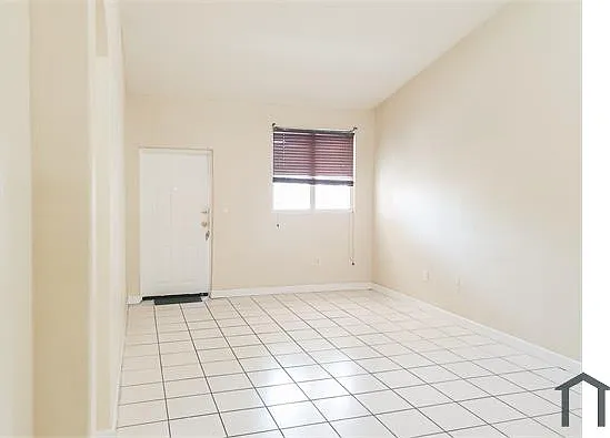 2755 SE 16th Ave #207 — Photo 10