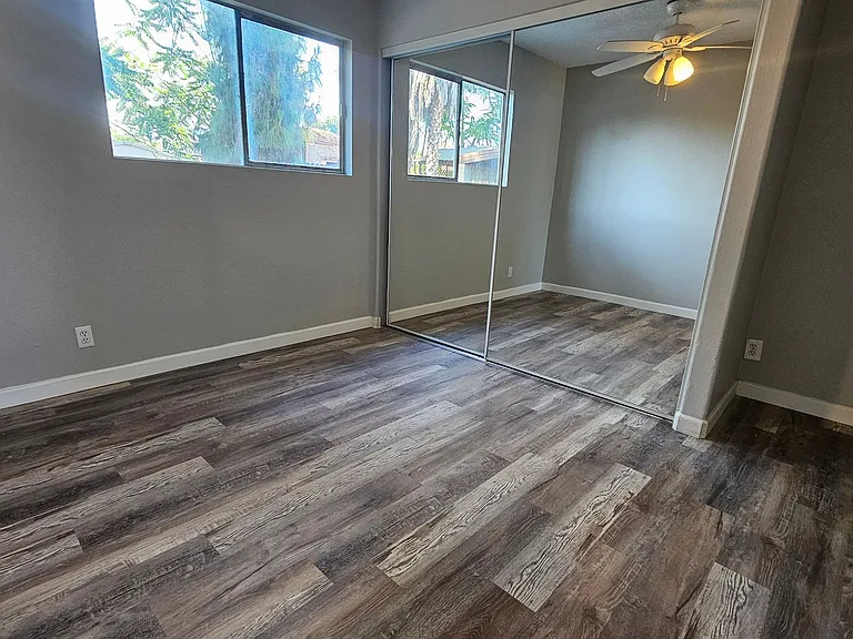610 Daisy St — Photo 12
