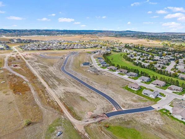 3516 Taylor Made Dr, Rapid City, SD 57703