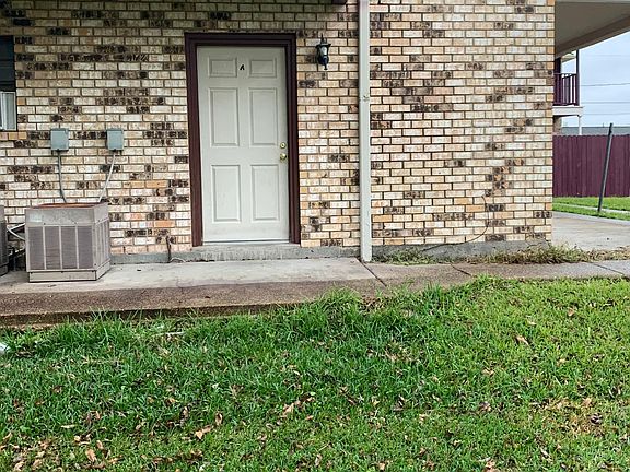 4th image of 407 Arms St #A
