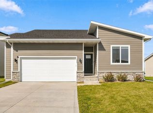 425 NW Compass Ave #Eia1zc, Waukee, IA 50263