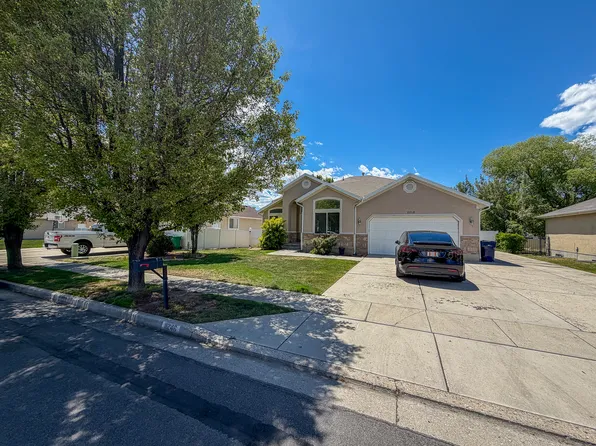 11246 S Glen Croft Ln, Sandy, UT 84070