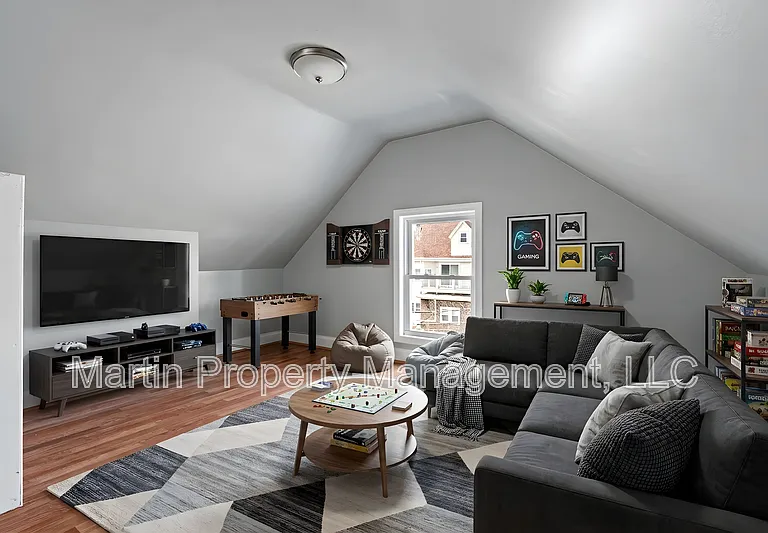 79 Derby St #2 — Photo 5