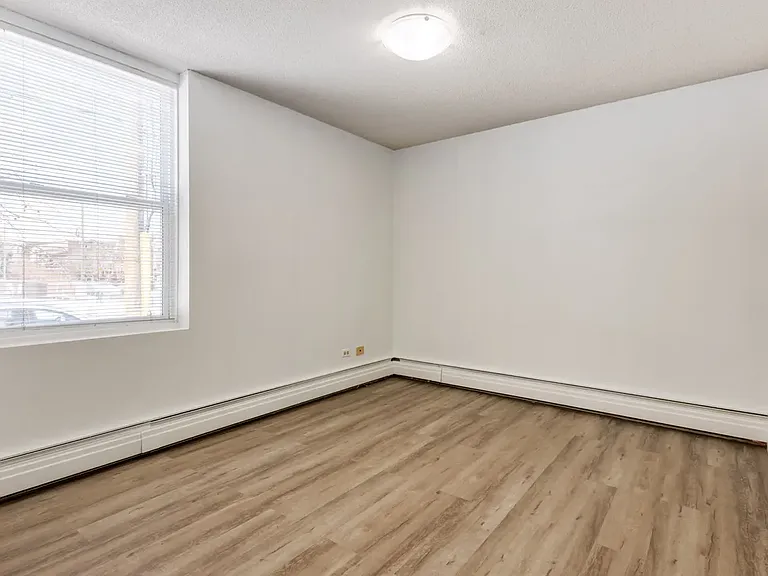 2010 Hope St SW #104 — Photo 11