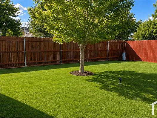 5601 Lawnsberry Dr — Photo 5