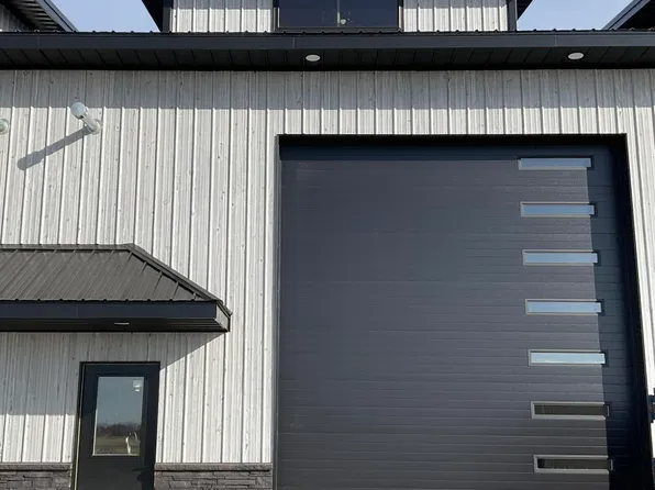 2723 Jamie Ave NE Unit 3, Watertown, SD 57201