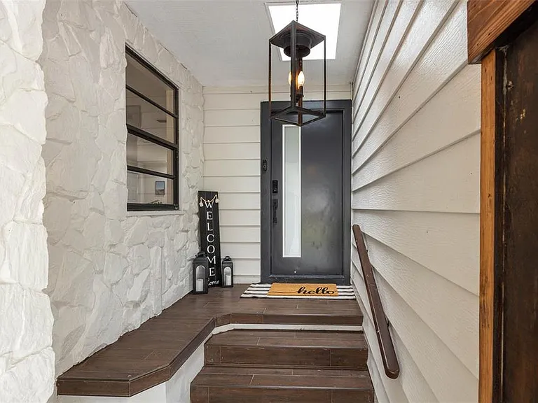 12756 Poinsettia Ave — Photo 6