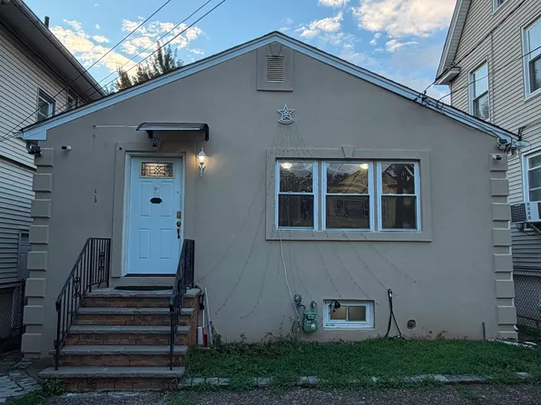 521 Burnham Rd, Elizabeth, NJ 07202