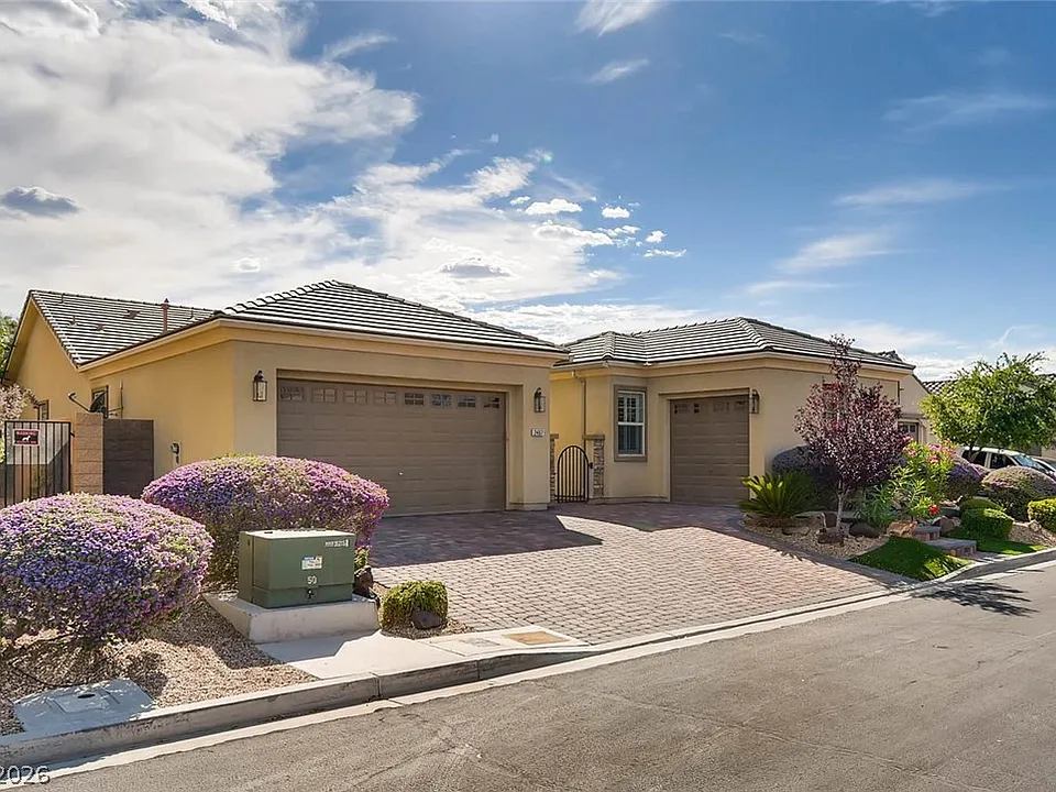 2467 Antrim Irish Dr