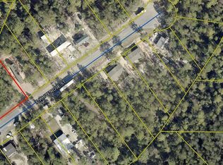 1 E White Rose St, Defuniak Springs, FL 32433