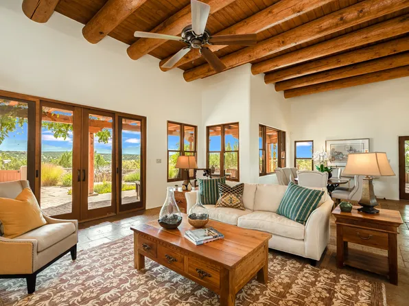 28 Chocolate Flower Cir, Santa Fe, NM 87506
