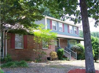 982 Comanche Trl, Anniston, AL 36206