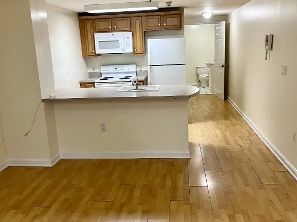 (undisclosed Address), White Plains, NY 10605