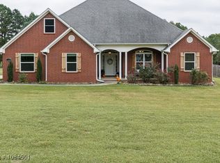 621 E Newberry Rd, Alma, AR 72921