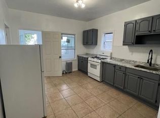 925 Bond St FLOOR 2, Elizabeth, NJ 07201